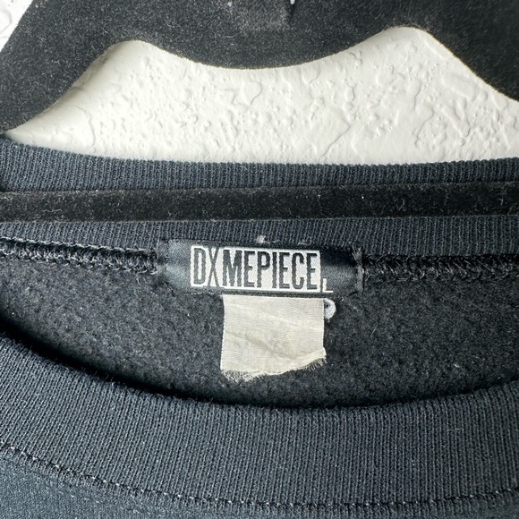 Ain’t No Wifey Sweater Cropped - Picture 4 of 4